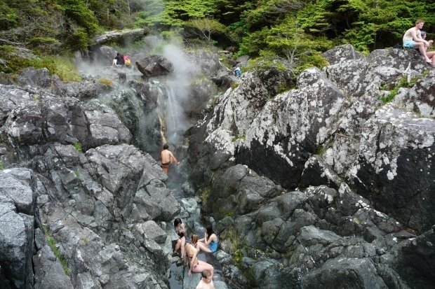 4 Hot Spring Destinations for Your Next Road Trip