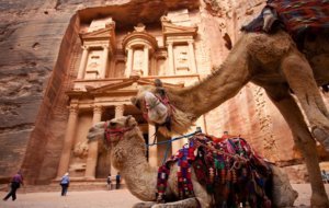A Week in Jordan: Adventure, Glamping, History, Beaches & Food - jordan travel guide2